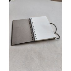 Bőr notesz VINTAGE nyomatlan krémszínű lapokkal barna Realsystem Bőr notesz VINTAGE nyomatlan krémszínű lapokkal barna Realsystem